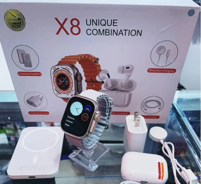 SMARTWATCH ULTRA 8 EN 1