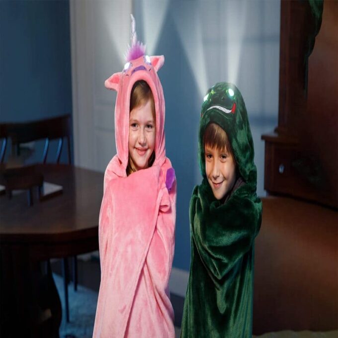 Manta capa infantil con luz en los ojos